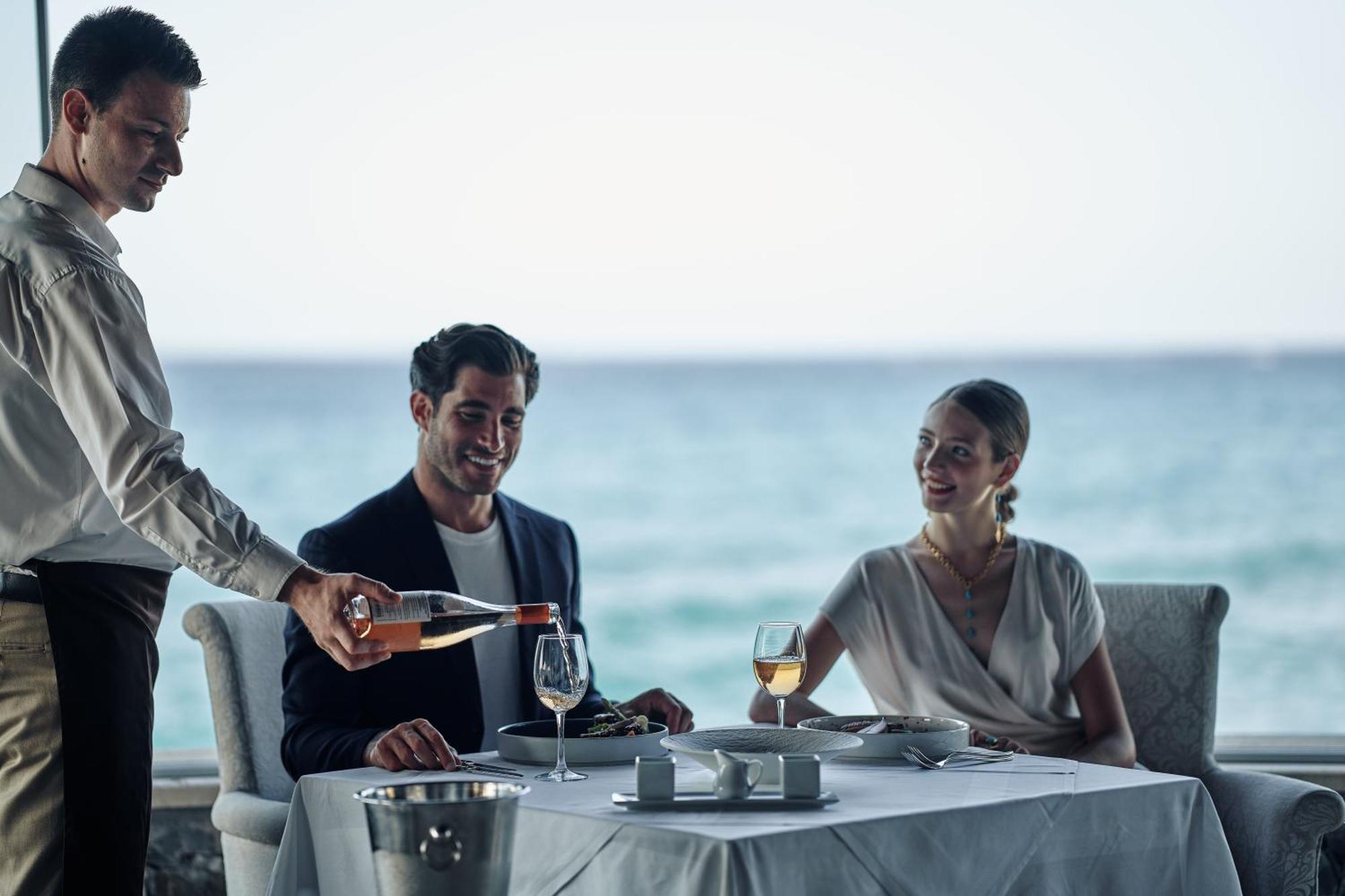 Ikaros Beach, Luxury Resort & Spa - Adults Only 말리아 외부 사진